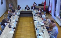 Sztuczna inteligencja kontroluje pola
