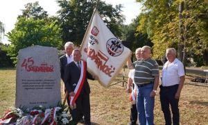 45-lecie „Solidarności” w Strzelinie. Odsłonięto kamień pamięci i przypomniano lokalne akcenty ruchu