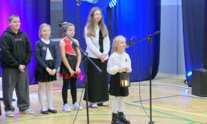 Polonez, pamiątkowa tablica i wielkie świętowanie