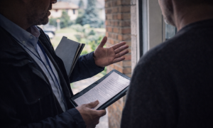 Podszywają się pod urzędników