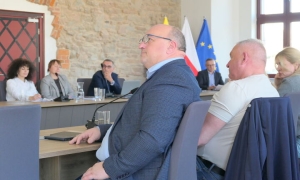 Mieszkańcy skarżą się na pył i smród
