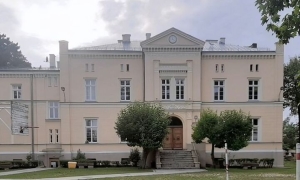 Zakład opiekuńczo-leczniczy w dawnej szkole?