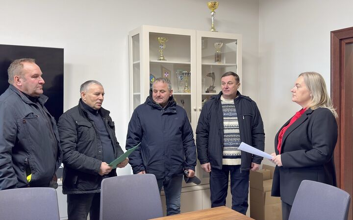 Przedstawiciele rolników z powiatu strzelińskiego przekazali burmistrz Dorocie Pawnuk swoje postulaty. Fot. UMiG Strzelin