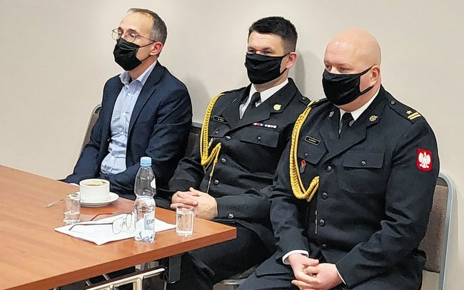 Nowym prezesem ZOSP RP w Strzelinie został Jarosław Łuczak (z prawej) Nowym prezesem ZOSP RP w Strzelinie został Jarosław Łuczak (z prawej)