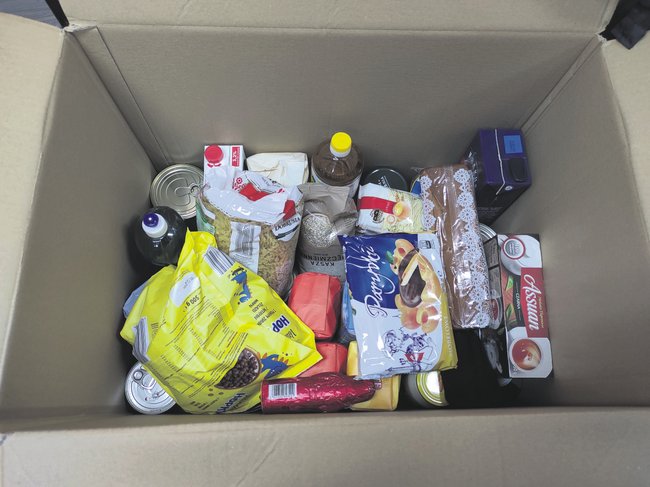 W ważących prawie 20 kg paczkach znalazła się żywność długoterminowa, słodycze i chemia gospodarcza W ważących prawie 20 kg paczkach znalazła się żywność długoterminowa, słodycze i chemia gospodarcza