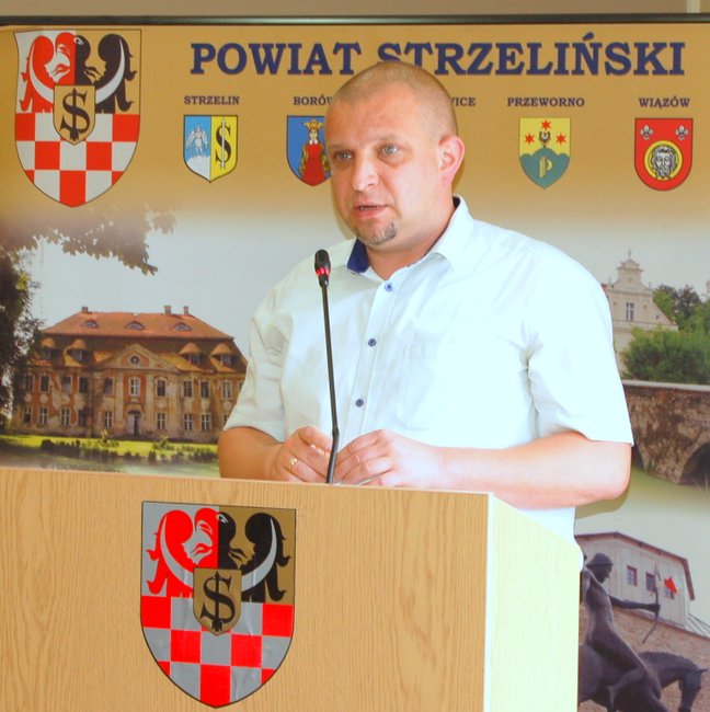 Nowym członkiem Zarządu Powiatu Strzelińskiego został radny Mariusz Majewski Nowym członkiem Zarządu Powiatu Strzelińskiego został radny Mariusz Majewski