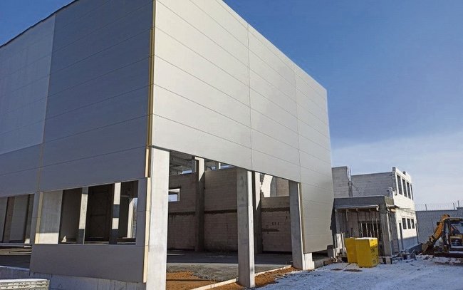 W Strzelinie powstaje budynek nowoczeny pod wzgledem funkcjonalnym i architektonicznym. Foto: ZK w Strzelinie W Strzelinie powstaje budynek nowoczeny pod wzgledem funkcjonalnym i architektonicznym. Foto: ZK w Strzelinie