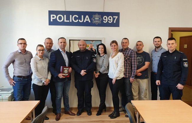 Podinsp. Jarosława Ziewca pożegnali również policjanci i pracownicy komendy Podinsp. Jarosława Ziewca pożegnali również policjanci i pracownicy komendy