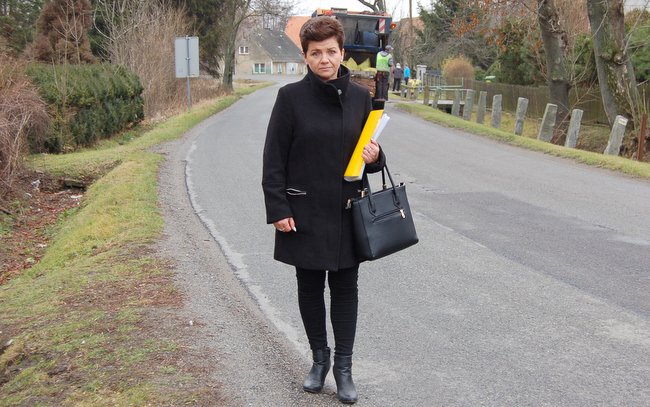 - Ruch tirów jest wzmożony ze względu na kursy do kopalni w Targowicy - mówiła sołtys Iwona Grabna - Ruch tirów jest wzmożony ze względu na kursy do kopalni w Targowicy - mówiła sołtys Iwona Grabna