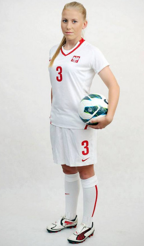Karolina Ostrowska jest reprezentantką Polski Karolina Ostrowska jest reprezentantką Polski