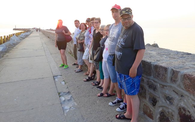 Dużą atrakcją była latarnia z przyległą promenadą