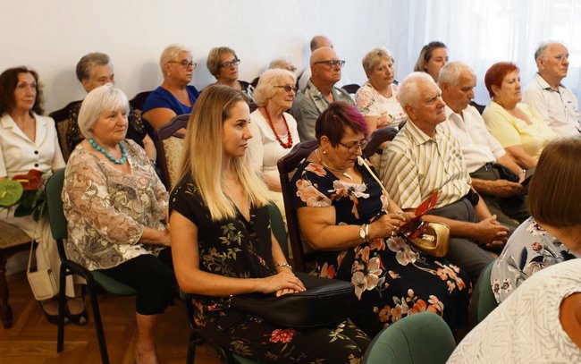 Tego dnia jubilatce towarzyszyła rodzina oraz przyjaciele