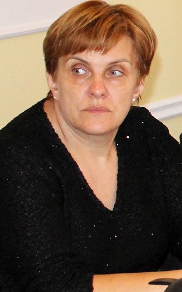 - Wszystkie informacje dotyczące procedowanej uchwały są zawarte w uzasadnieniu. Nie będę odpowiadała na żadne pytania - mówiła radna Iwona Kowalska - Wszystkie informacje dotyczące procedowanej uchwały są zawarte w uzasadnieniu. Nie będę odpowiadała na żadne pytania - mówiła radna Iwona Kowalska