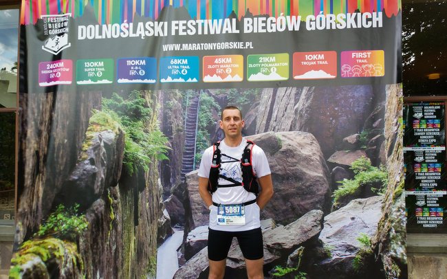 Andrzej Bottcher przed startem Biegu 7 Wzgórz na dystansie 110 km Andrzej Bottcher przed startem Biegu 7 Wzgórz na dystansie 110 km