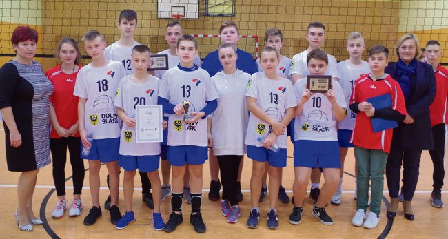 Organizatorzy wyróżnili najlepszych zawodników. Foto: UMiG Strzelin