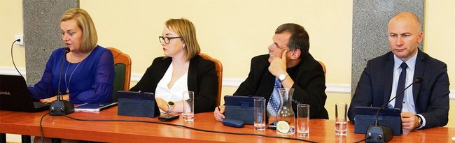 Radni wysłuchali raportu o stanie gminy Strzelin i zapoznali się ze sprawozdaniem z wykonania budżetu za 2018 r. Radni wysłuchali raportu o stanie gminy Strzelin i zapoznali się ze sprawozdaniem z wykonania budżetu za 2018 r.