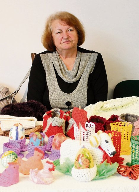 Maria Jachowicz z Białego Kościoła wystawia rękodzieło użytkowe z wełny i reklamówek Maria Jachowicz z Białego Kościoła wystawia rękodzieło użytkowe z wełny i reklamówek