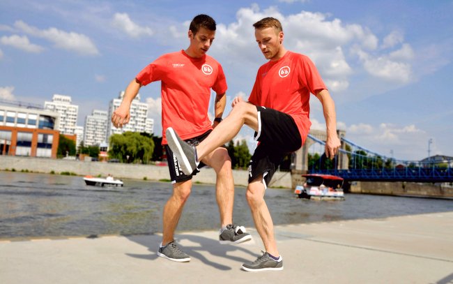 Arkadiusz Stanek i Rafał Kaleta (po prawej) organizują Bag Brothers Cup 2 w Strzelinie Arkadiusz Stanek i Rafał Kaleta (po prawej) organizują Bag Brothers Cup 2 w Strzelinie