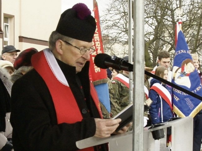 Modlitwę za Sybiraków odmówił ks. Stanisław Włodarski, kapelan Sybiraków