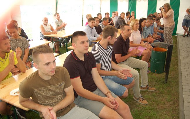 Uroczystość nadania imienia boisku sportowemu zgromadziła wielu gości