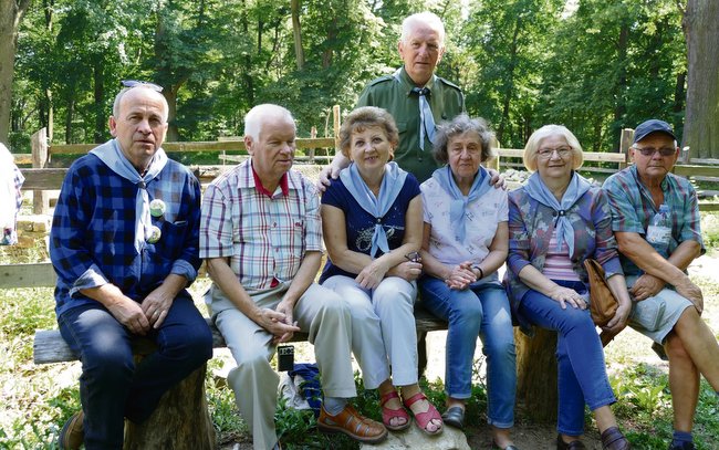 Po południu przyjechali na Gromnik harcerze seniorzy, którzy kiedyś działali w hufcu w Strzelinie