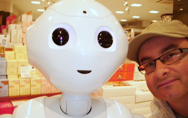 W Japonii istnieją sklepy, gdzie sprzedawcami są roboty. Foto: Dariusz Stępień