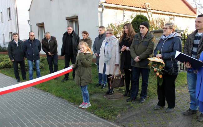 W przecięciu wstęgi pomagały dzieci z Górca