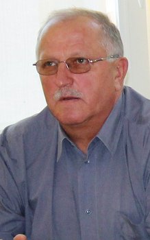 Radny Stanisław Furdykoń złożył wniosek dotyczący zmniejszenia minimalnej powierzchni działek Radny Stanisław Furdykoń złożył wniosek dotyczący zmniejszenia minimalnej powierzchni działek