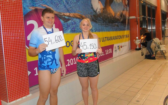 Najlepszy wśród mężczyzn, Krzysztof Gajewski i zwyciężczyni kategorii kobiet Diana Boczkowska Najlepszy wśród mężczyzn, Krzysztof Gajewski i zwyciężczyni kategorii kobiet Diana Boczkowska