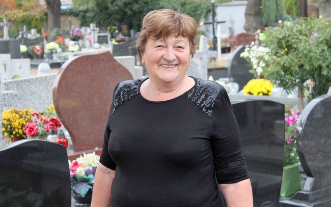 - Dawniej były tutaj toalety, ale już ich nie ma. A takie coś jest potrzebne - mówiła Agnieszka Szczepańska ze Strzelina - Dawniej były tutaj toalety, ale już ich nie ma. A takie coś jest potrzebne - mówiła Agnieszka Szczepańska ze Strzelina