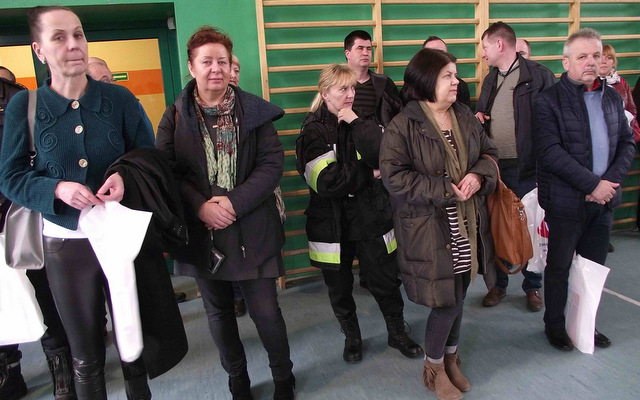 Uczniów dopingowali nauczyciele i rodzice Uczniów dopingowali nauczyciele i rodzice