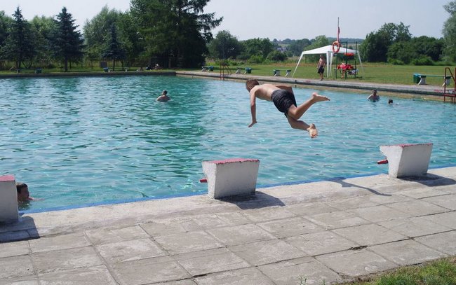 Już niebawem basen miejski ponownie zacznie tętnić życiem. Foto: UMiG Strzelin