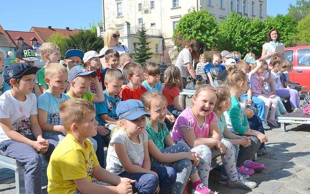 Rynek w Wiązowie odwiedziły także przedszkolaki