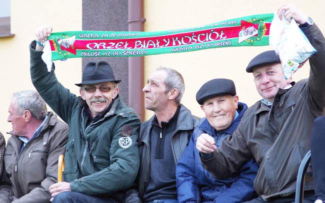  Kibice Orła mieli w niedzielę powody do radości. Fot. Lech Pąchalski