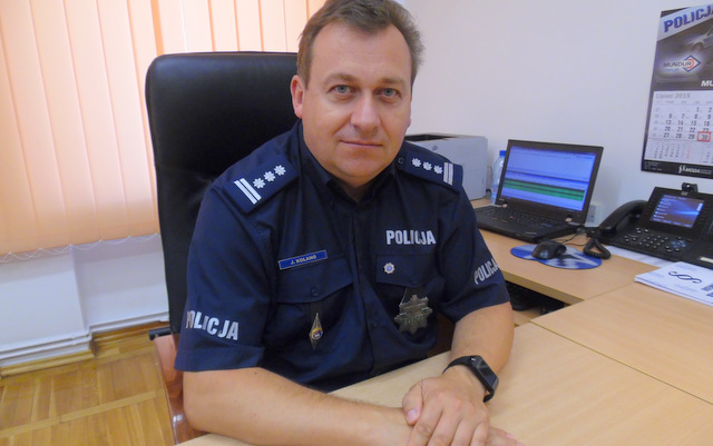 Według komendanta KPP w Strzelinie Jarosława Kolano, policjanci spodziewali się rutynowej interwencji domowej Według komendanta KPP w Strzelinie Jarosława Kolano, policjanci spodziewali się rutynowej interwencji domowej