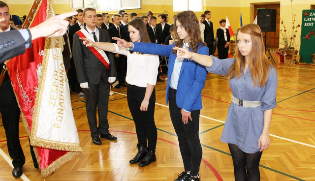 Ślubowanie to szczególny moment dla uczniów klas pierwszych