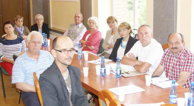 Wielkim rozczarowaniem skończyło się spotkanie zarządców z posłanka i ministrem